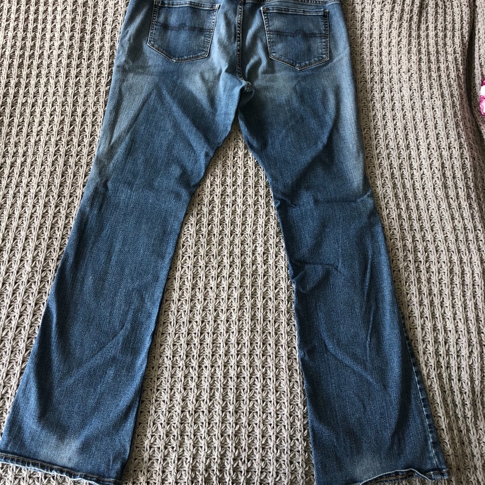 Bootcut Blue Jeans - Picture 2 of 3